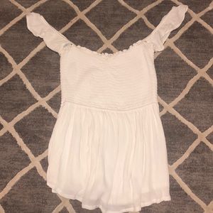 White Hollister top